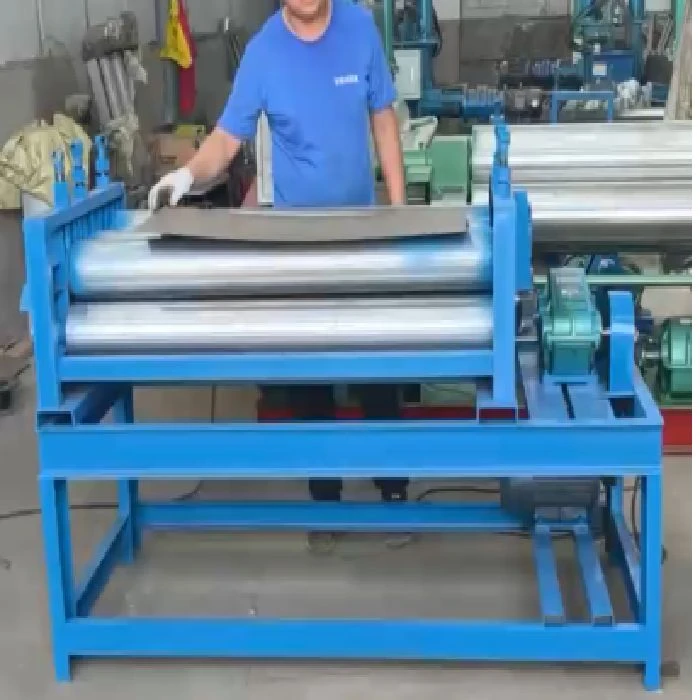 Stroj za poravnavo pločevine širine 1100mm